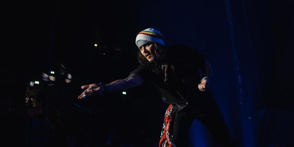 Johnny Depp reaparece en los escenarios tras ser hallado inconsciente