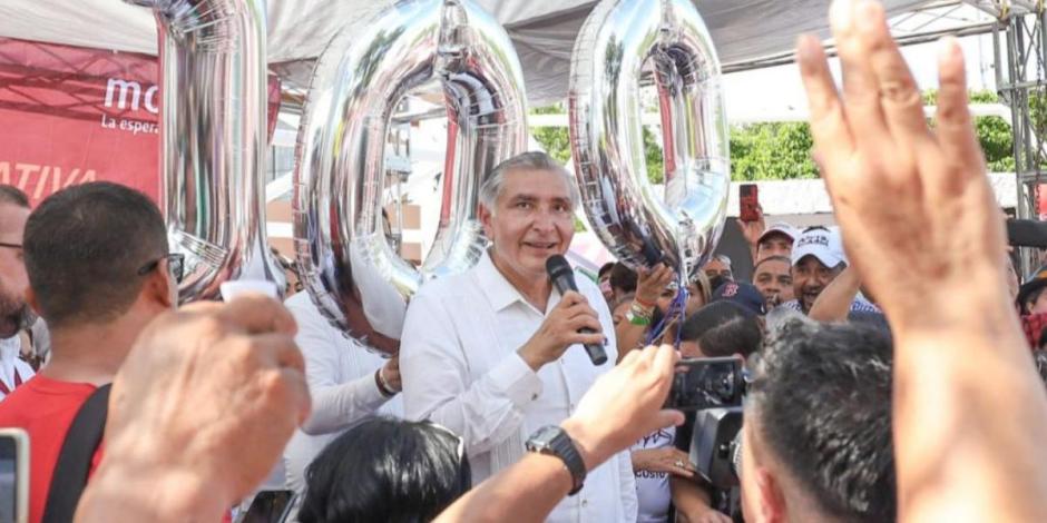 'El mejor futuro para el sureste mexicano está por venir', asegura Adán Augusto López.
