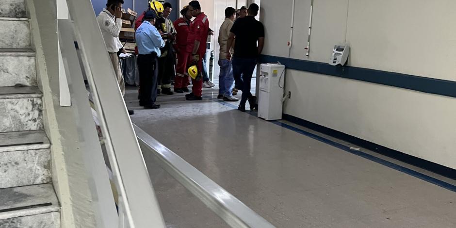 Se desploma elevador del IMSS en Jalisco.