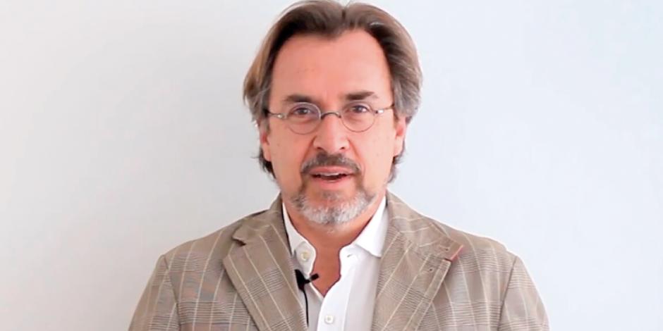El politólogo colombiano, Mauricio García Villegas, en un fotograma de una charla virtual.