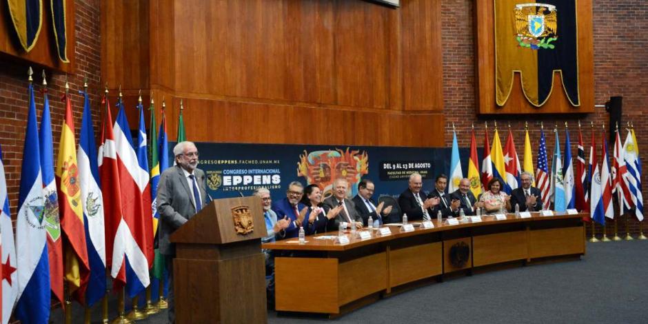 INSP y UNAM fortalecen la formación de profesionales en salud pública.