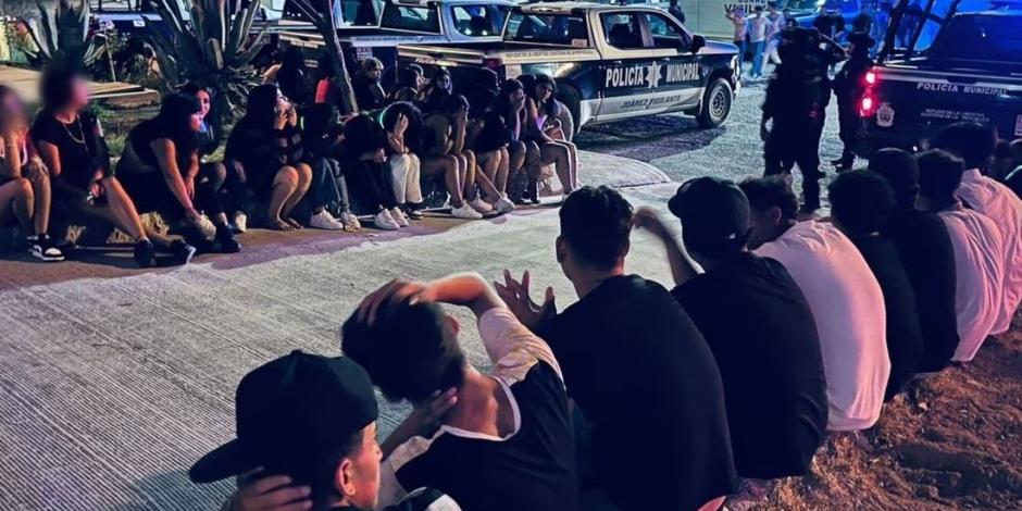 Más de 100 adolescentes arman fiesta en Ciudad Juárez y por escandalosos los detienen; los reportaron los vecinos.