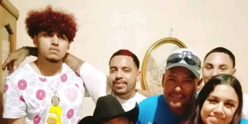 Los cinco hermanos Macías Noriega, en imagen difundida por familiares y amigos a través de las redes sociales, ayer.