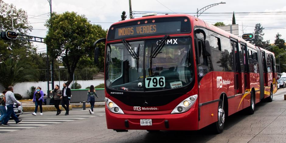 Metrobús modificará rutas en cinco líneas.