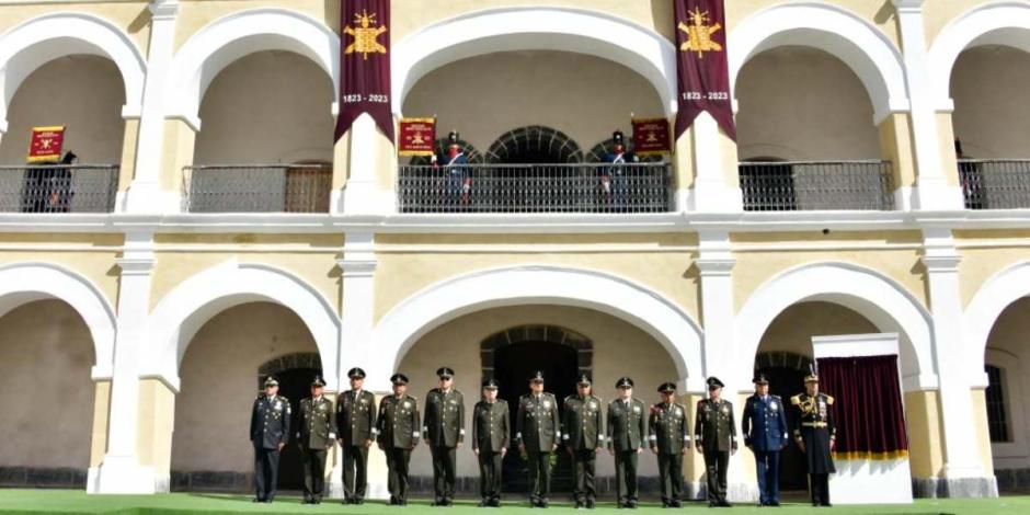 Conmemoran los 200 años de la creación del Heroico Colegio Militar.