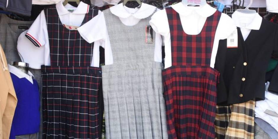 Los uniformes escolares no pueden ser condicionados en su compra.