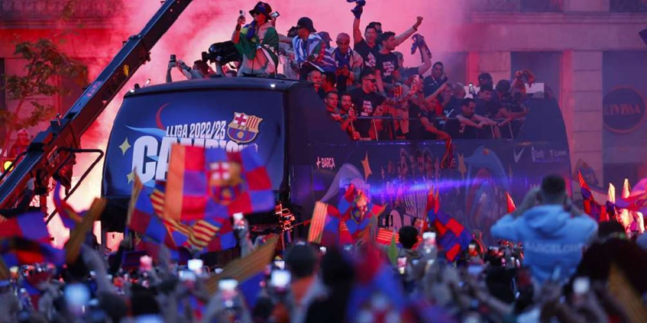 Estrella del FC Barcelona baila al ritmo de "La Chona"