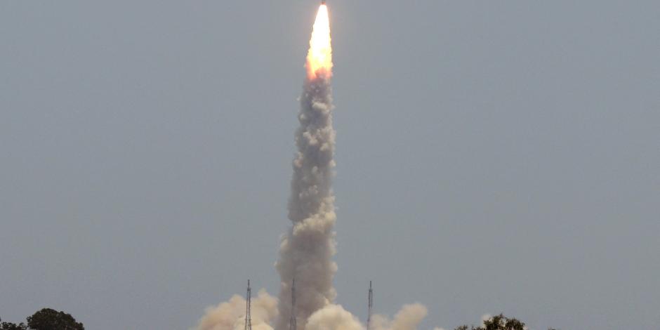 El PSLV-C57 de la India despega con la nave espacial Aditya-L1 desde el Centro Espacial Satish Dhawan en Sriharikota, India, el 2 de septiembre de 2023.