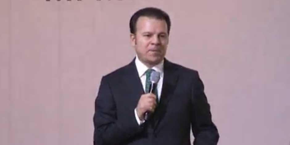 El gobernador de Durango, Esteban Villegas, durante su mensaje por un año de gobierno el 2 de septiembre de 2023