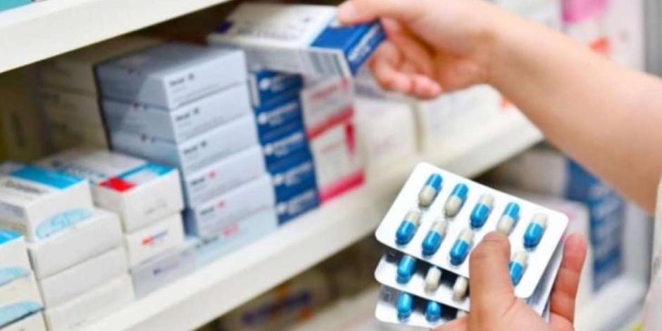 Marina asegura medicamentos y suspende actividades en farmacias de Baja California Sur