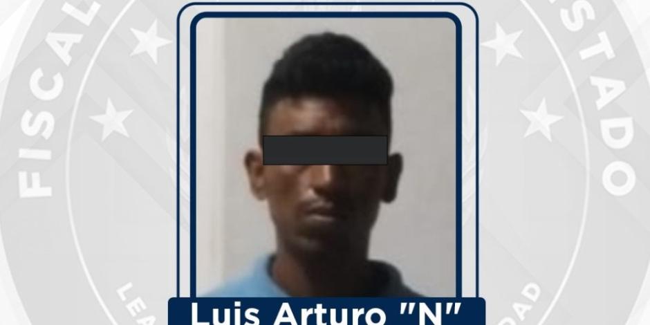 Fiscalía de Guerrero detiene y vincula a proceso a sujeto que robo tienda de autoservicio en Acapulco.