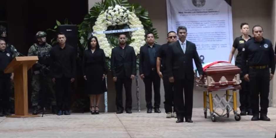Realizan homenaje póstumo al Mayor Víctor Manuel Salas, asesinado en Tierra Caliente│ VIDEO
