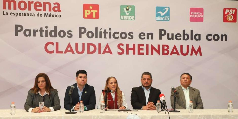 Partidos en Puebla forman mega alianza en apoyo a Claudia Sheinbaum.