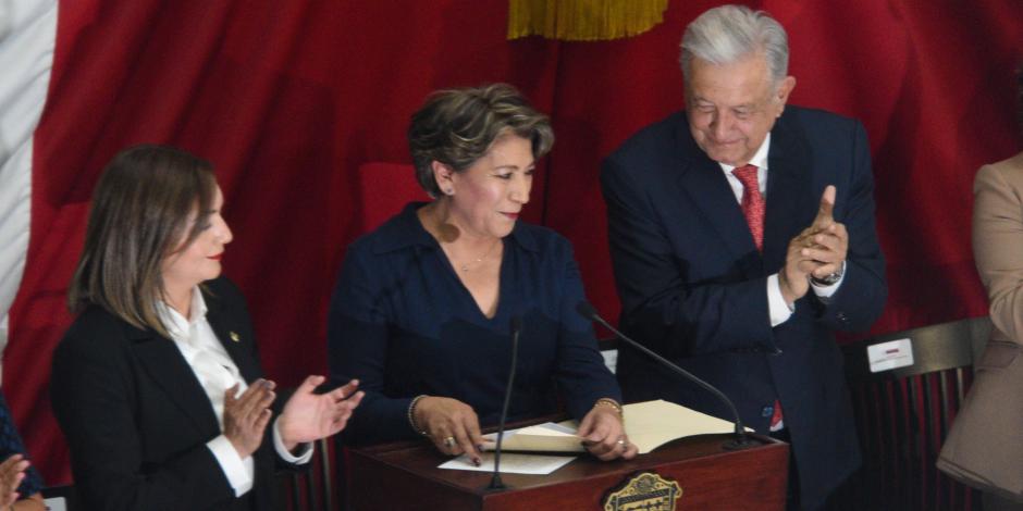 Al rendir protesta como gobernadora, Delfina Gómez ofrece un gobierno transparente, con honestidad y sin moches.