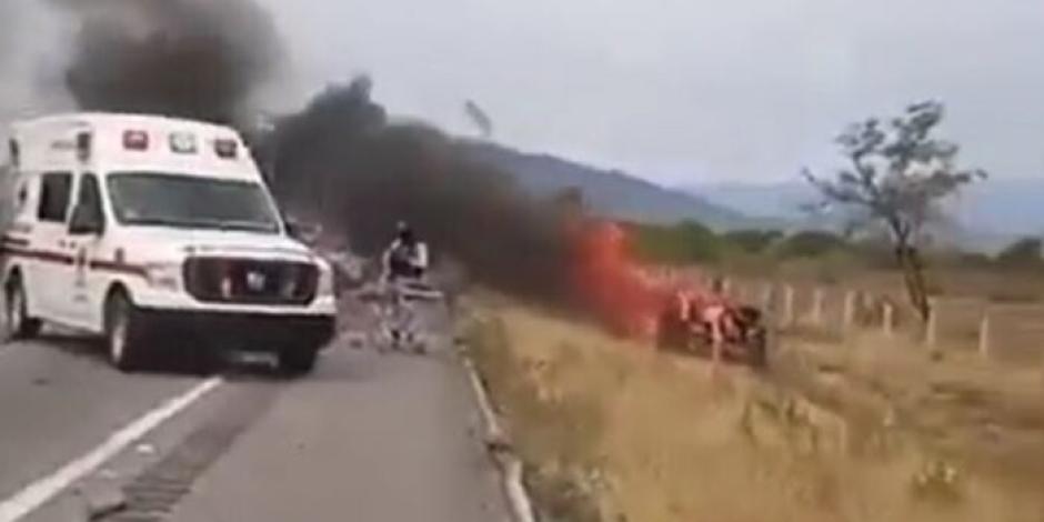 Accidente en autopista de Oaxaca dejó seis personas muertas.