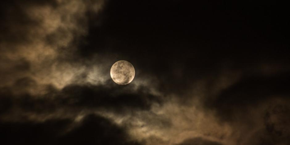 Conoce si babrá Luna llena este mes, según el calendario lunar de septiembre 2023