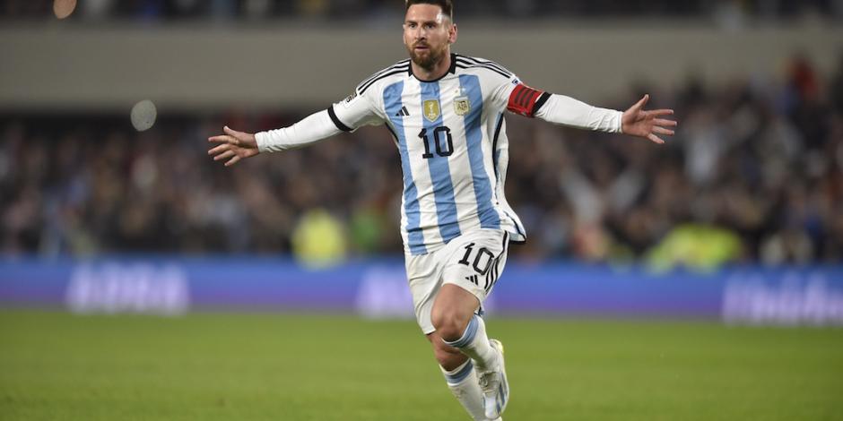 Leo celebra una anotación con Argentina en las eliminatorias.