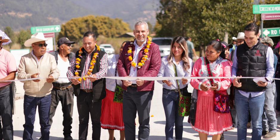 Sin deuda pública, invirtió Michoacán más de 6 mil mdp para rehabilitar carreteras