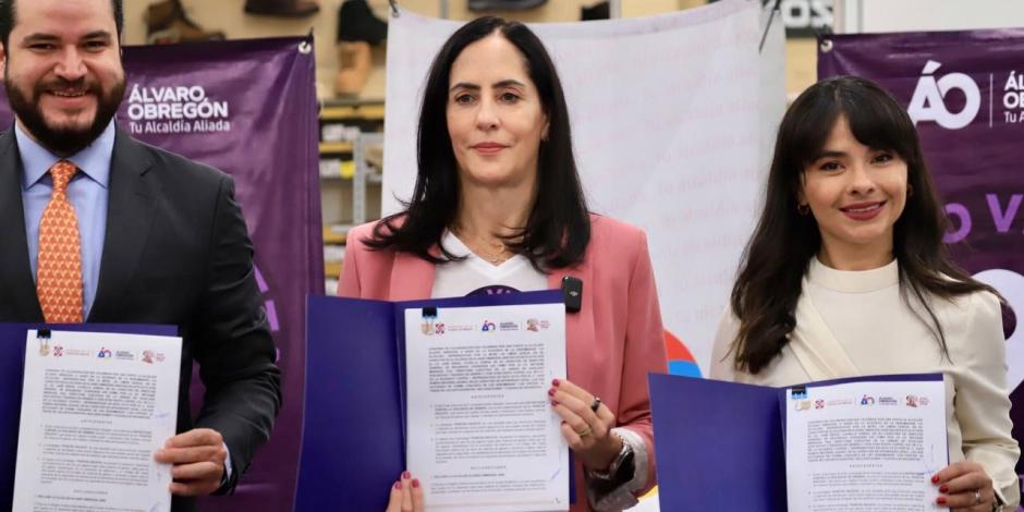 La alcaldesa Lía Limón firmó un convenio e instaló el Punto Violeta 157, en lo que va de su administración, en la sucursal Olivar del Conde 2ª Sección de la empresa Coppel.