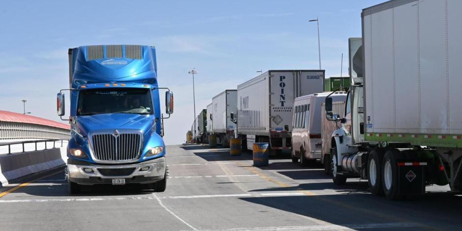 Operación de vehículos de carga en Chihuahua.