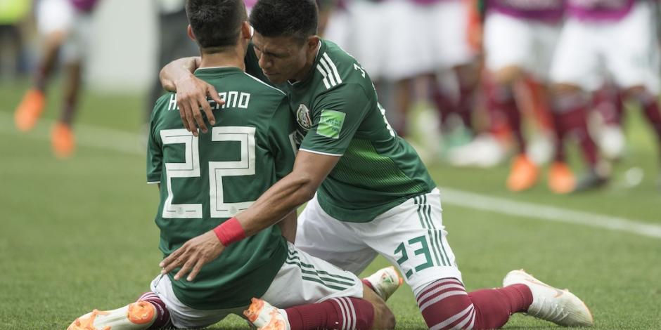 Lozano y Gallardo celebran el gol ante los teutones en el Mundial de 2018.