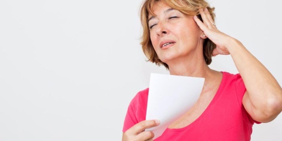 Te damos 4 recomendaciones para aliviar los síntomas de la menopausia.