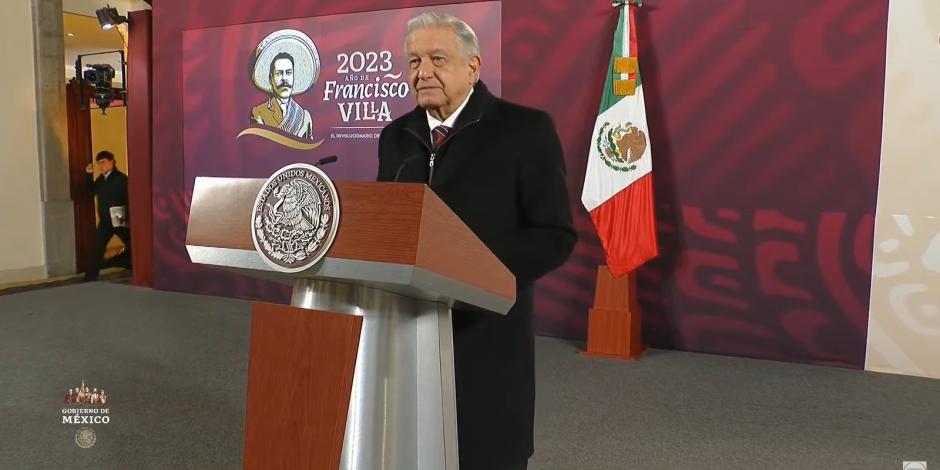 Andrés Manuel López Obrador, presidente de México, ofrece su conferencia de prensa este lunes 27 de noviembre del 2023, desde Palacio Nacional en la CDMX.