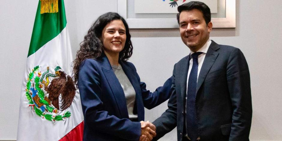 Luisa María Alcalde recibe a Félix Arturo Medina, nuevo subsecretario de Derechos Humanos, en Segob.