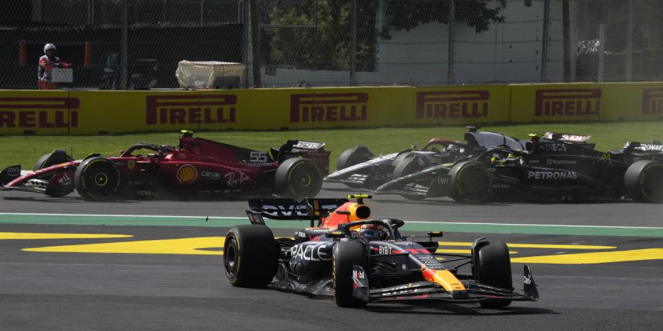 Checo Pérez tras el choque con Leclerc en el GP de México de F1
