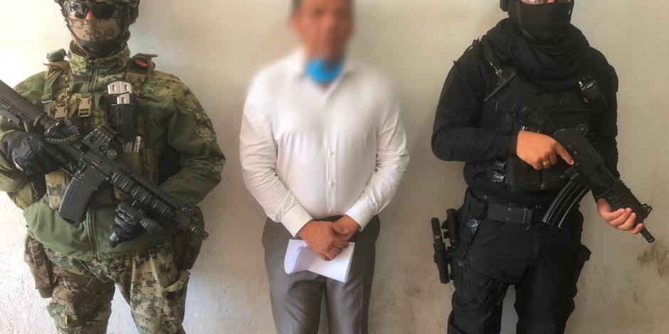 El funcionario detenido, en imagen difundida por la Fiscalía Anticorrupción de Morelos, ayer.