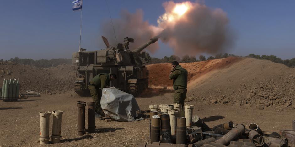 Fuerzas israelíes lanzan ataque contra posiciones islámicas en Gaza, ayer.