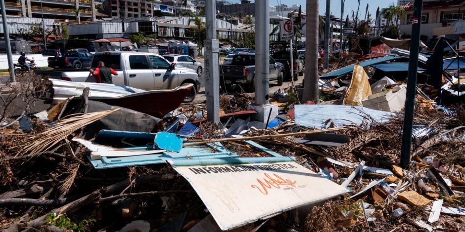 Continúan desaparecidas 31 personas tras el paso del huracán Otis. 