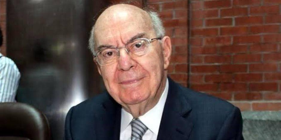 Muere a los 97 años de edad el empresario regiomontano Alejandro Garza Lagüera.