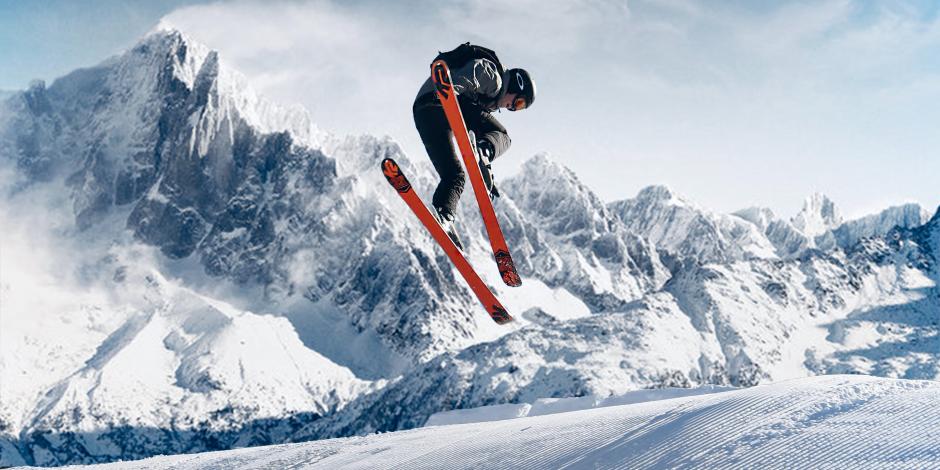 El esquí debe practicarse en lugares con mucha nieve  para poder realizar acrobacias.