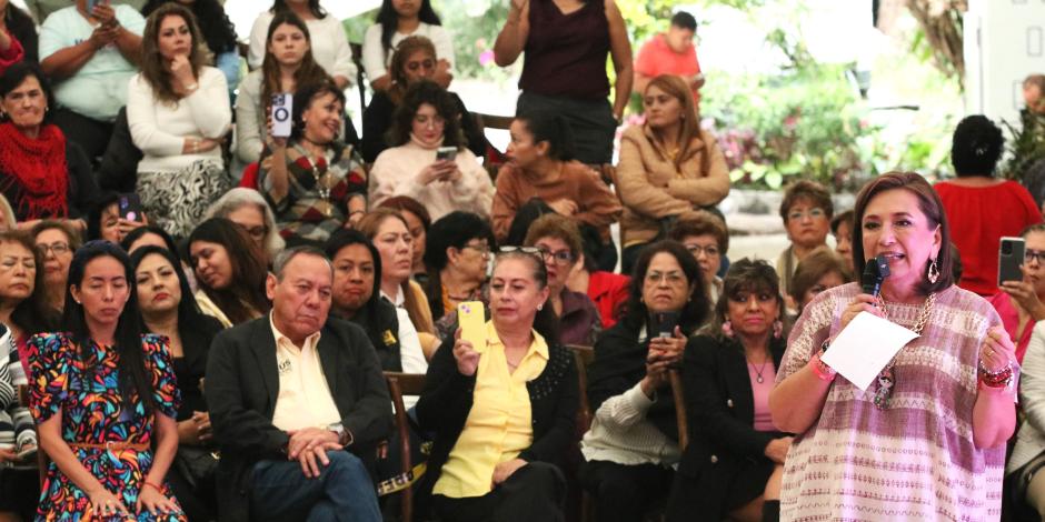 Xóchitl Gálvez, ayer durante un encuentro con mujeres en Cuernavaca, Morelos.