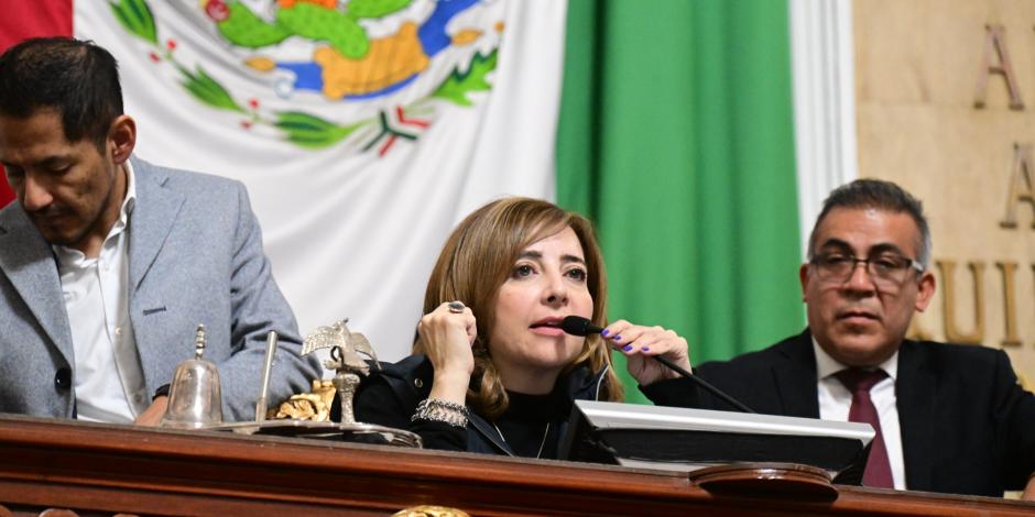 La presidenta del Congreso capitalino, Gabriela Salido, al convocar a la Diputación Permanente para el 10 de enero, el viernes.