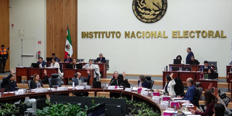 Imagen de la sesión del 16 de diciembre de 2023 en el Instituto Nacional Electoral