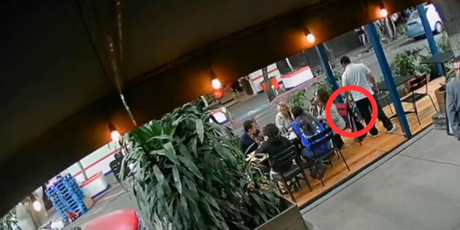 Un sujeto robó el bolso de una clienta en un restaurante de la Roma.