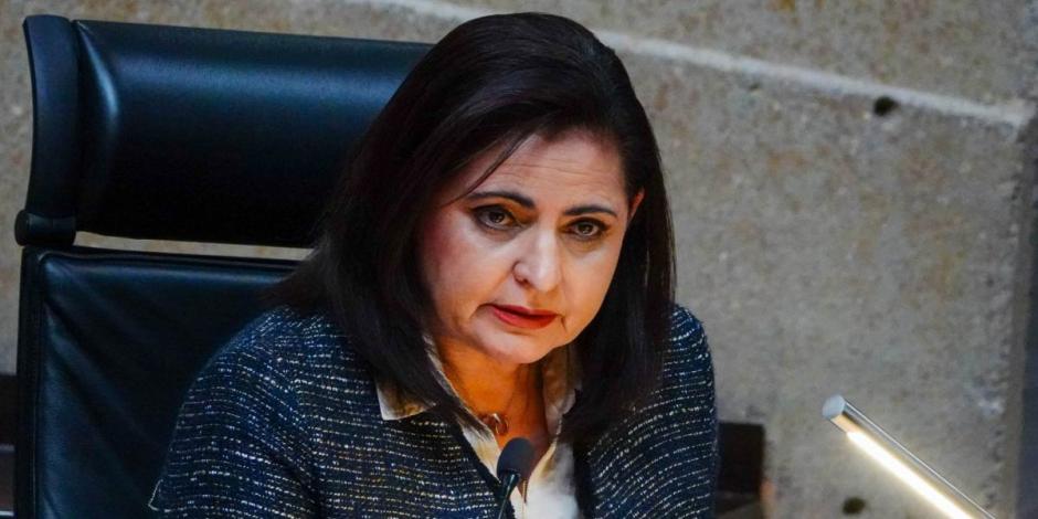Mónica Soto inicia gestión como presidenta del Tribunal Electoral.