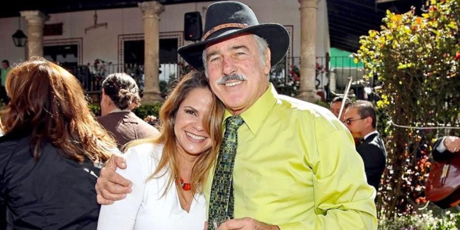 La última esposa de Andrés García, Margarita Portillo, es la heredera de los derechos del nombre del actor.