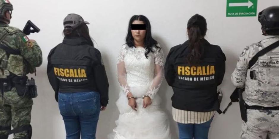 Detienen a "novia" en Estado de México por su presunta participación en delito de extorsión.