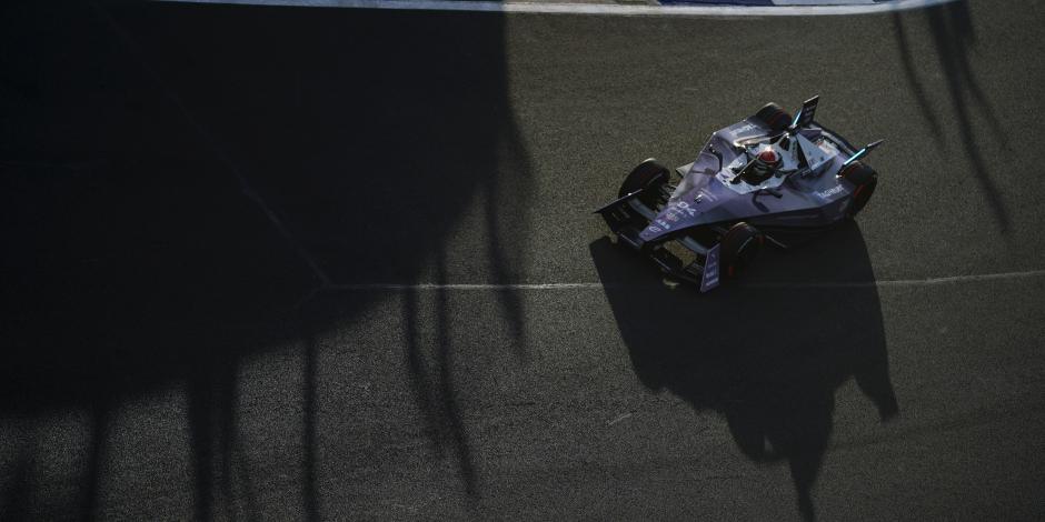 Pascal Wehrlein consiguió el triunfo en el arranque de la Fórmula E 2024 en la Ciudad de México.