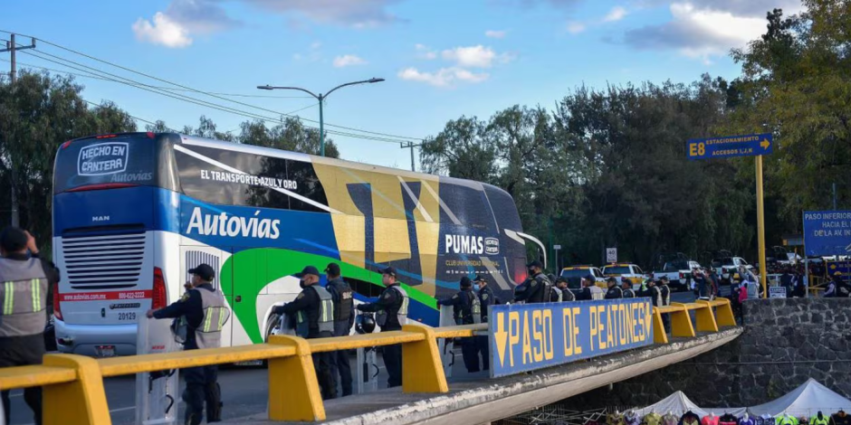 El camión de Pumas sufrió percance en San Luis Potosí horas antes del juego entre ambos equipos en la Jornada 2 de la Liga MX.