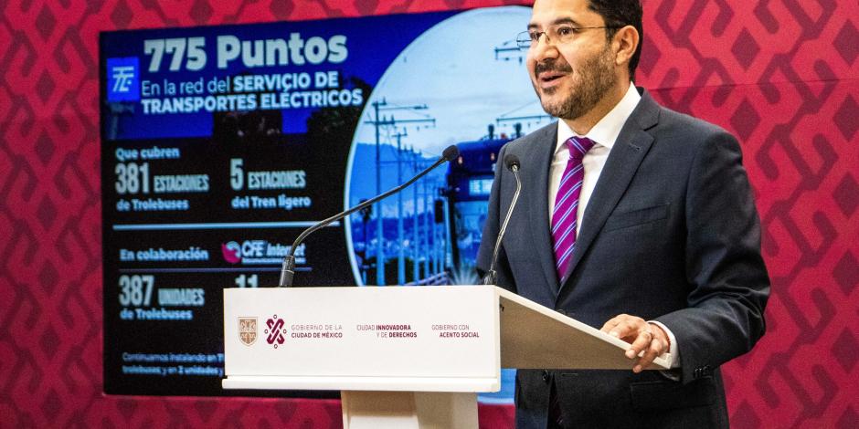 El jefe de Gobierno, Martí Batres, ayer, en conferencia de prensa.