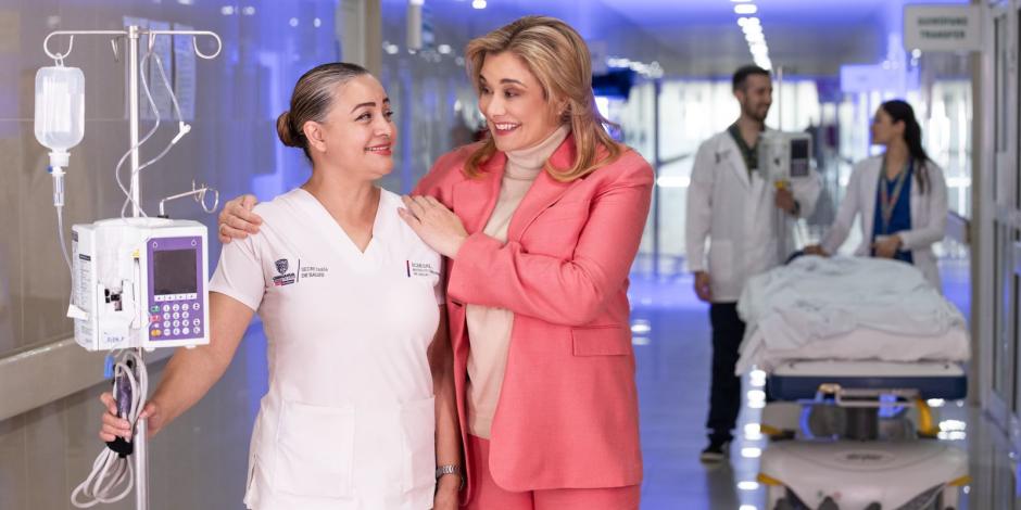 La gobernadora Maru Campos enfatiza el acceso gratuito a tratamientos para pacientes de cáncer.