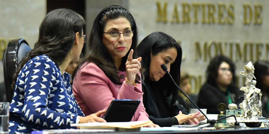 Marcela Guerra, presidenta de la Mesa Directiva de San Lázaro, en sesión ordinaria, el pasado 25 de octubre.