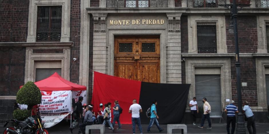 Sindicato del Nacional Monte de Piedad, la mayor casa de empeños en México e institución financiera más antigua de América
