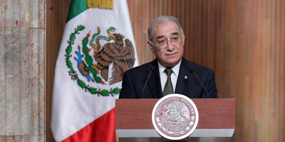 Morena presenta solicitud de juicio político contra el ministro Alberto Pérez Dayán.