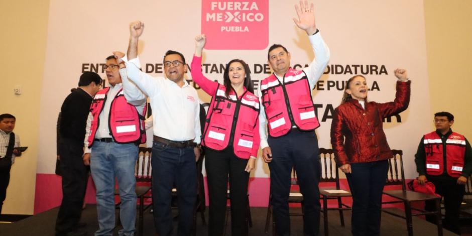 Fuerza por México respalda a Alejandro Armenta, lo reconoce como su candidato a gobernador de Puebla