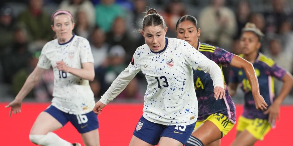 Estados Unidos golea a Colombia en cuartos de final de la Copa Oro Femenil